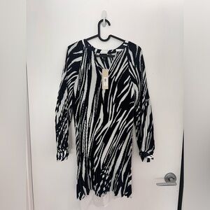 Banana Republic Women's Blue and White Dress